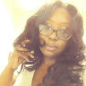 Meet your Posher, Tomeka